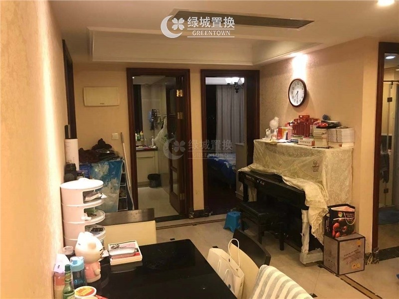 客厅
