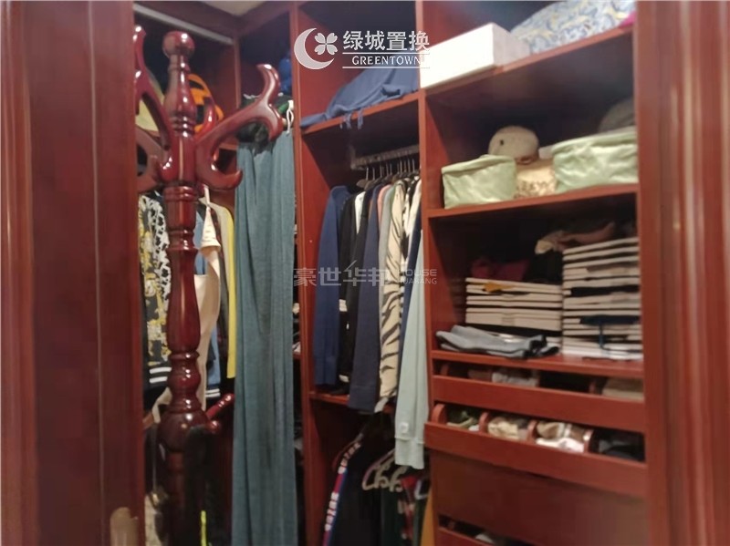 衣帽间