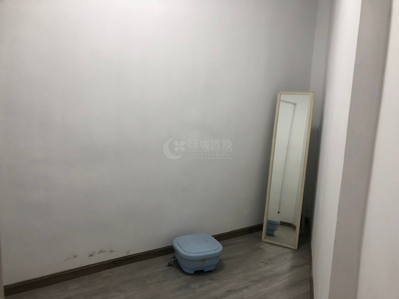 储物间