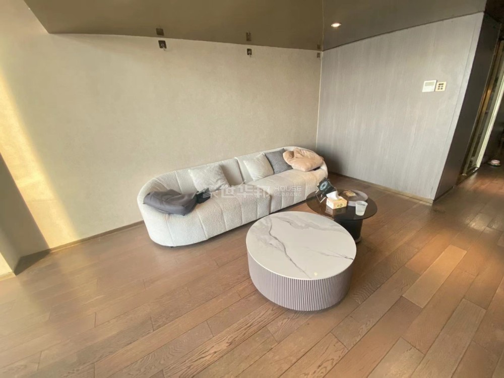 客厅