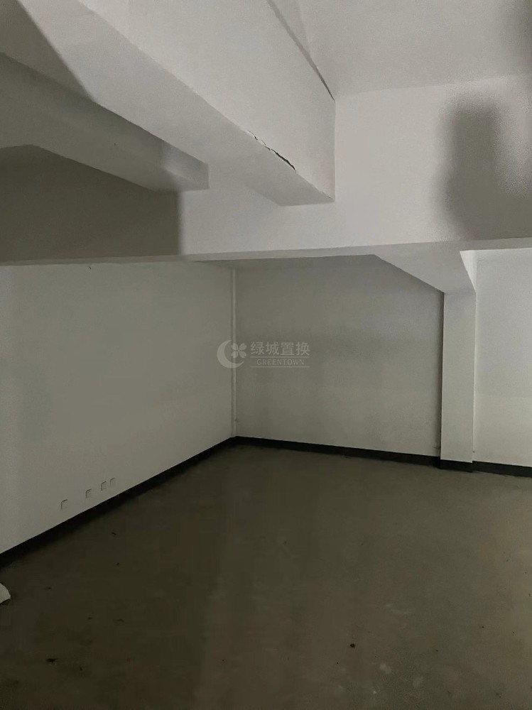 储物间